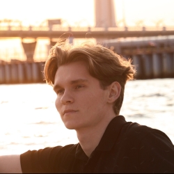 Фотография репетитора Пудов Данил Сергеевич