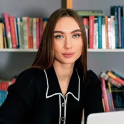 Фотография репетитора Жумаева Алина Олеговна