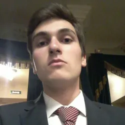 Фотография репетитора Манукян Антон Андраникович