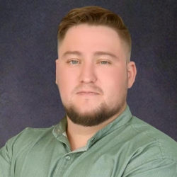 Фотография репетитора Чеглаков Андрей Викторович