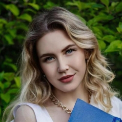 Фотография репетитора Михайлова Екатерина Петровна