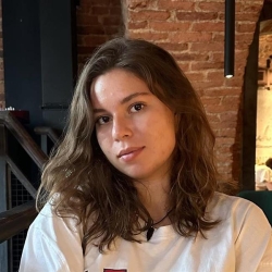 Фотография репетитора Калинина Алина Вадимовна