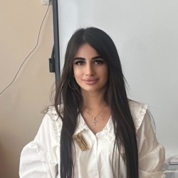 Фотография репетитора Даллакян Диана Варужановнпэа