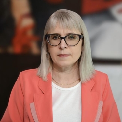 Фотография репетитора Исаева Ирина Александровна