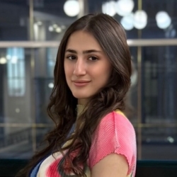 Фотография репетитора Арутюнян Кристина Тиграновна