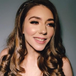 Фотография репетитора Ивашкова Александра Владимировна