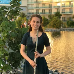 Фотография репетитора Есакова Александра Андреевна