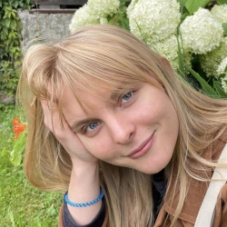 Фотография репетитора Борисенок Варвара Денисовна