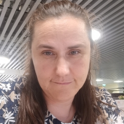 Фотография репетитора Недвижавева Елена Викторовна