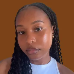 Фотография репетитора Одежор Миракле Мондэй