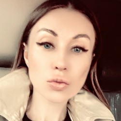 Фотография репетитора Дворянцева Елена Владимировна