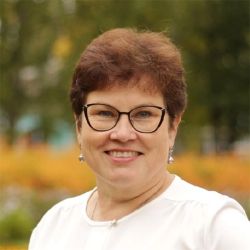 Фотография репетитора Мансурова Вера Эдуардовна