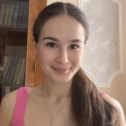 Фотография репетитора Давыдова Арина Анатольевна