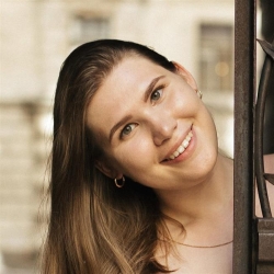 Фотография репетитора Сергеева Екатерина Сергеевна