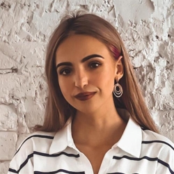 Фотография репетитора Емелина Кристина Дмитриевна