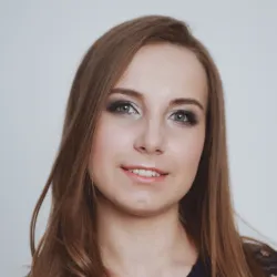 Фотография репетитора Суворова Диана Сергеевна