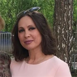 Фотография репетитора Закирова Земфира Маратовна