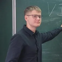 Фотография репетитора Карташкин Артем Алексеевич