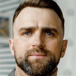 Фотография репетитора Коробов Олег Игоревич