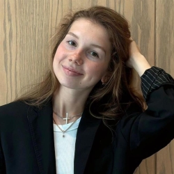 Фотография репетитора Чирцова Лилия Алексеевна