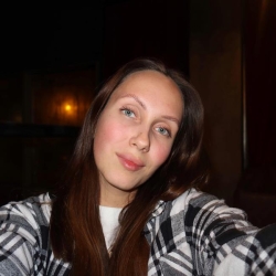 Фотография репетитора Пономарева Валерия Евгеньевна