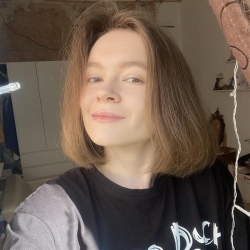 Фотография репетитора Волкова Александра Алексеевна