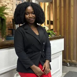 Фотография репетитора Гбессинон Нелли Мауньон 