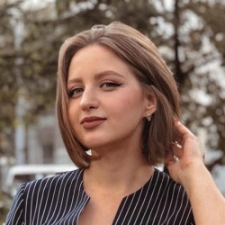 Фотография репетитора Шалаева Анастасия Дмитриевна