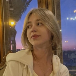 Фотография репетитора Иващенко Анастасия Сергеевна