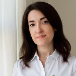 Фотография репетитора Зеленцова Екатерина Сергеевна