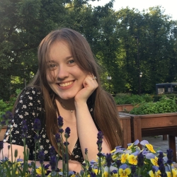 Фотография репетитора Иванова Вероника Евгеньевна