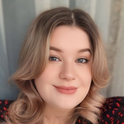 Фотография репетитора Бибова Валерия Сергеевна