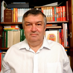 Репетитор по физике Шаповалов Виктор Иванович - фотография