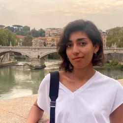 Фотография репетитора Мирза Анжелина Азиз