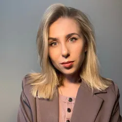 Фотография репетитора Глезденева Алина Александровна