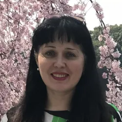 Фотография репетитора Непомнящая Елена Николаевна