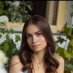 Фотография репетитора Гречишникова Юлия Дмитриевна