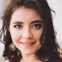 Фотография репетитора Корнилова Елена Игоревна