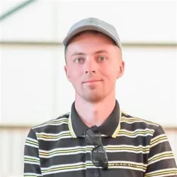 Фотография репетитора Микрюков Роман Витальевич