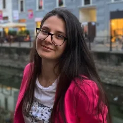 Фотография репетитора Нефедова Елена Юрьевна