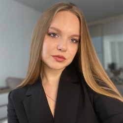 Фотография репетитора Полянцева Алена Николаевна