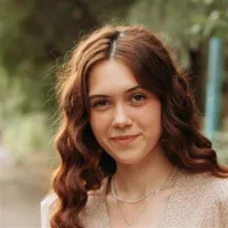 Фотография репетитора Везирова Вероника Везировна