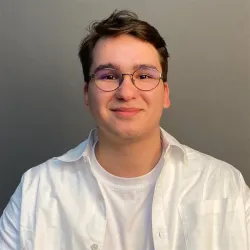 Фотография репетитора Савинцев Александр Витальевич