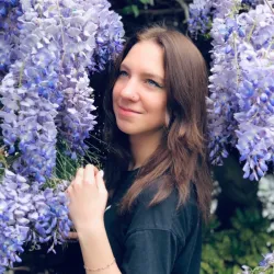 Фотография репетитора Врачар Анна Сергеевна