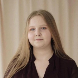 Фотография репетитора Маслова Алиса Васильевна