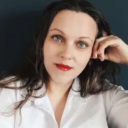 Фотография репетитора Комарова Екатерина Вадимовна