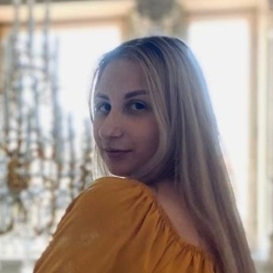 Фотография репетитора Минина Ангелина Александровна