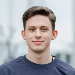 Фотография репетитора Ефремов Максим Константинович