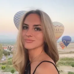 Фотография репетитора Ашуркова Ангелина Геннадьевна