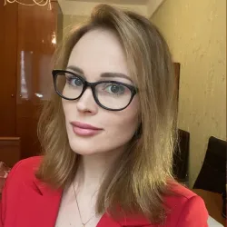 Фотография репетитора Петрова Екатерина Максимовна